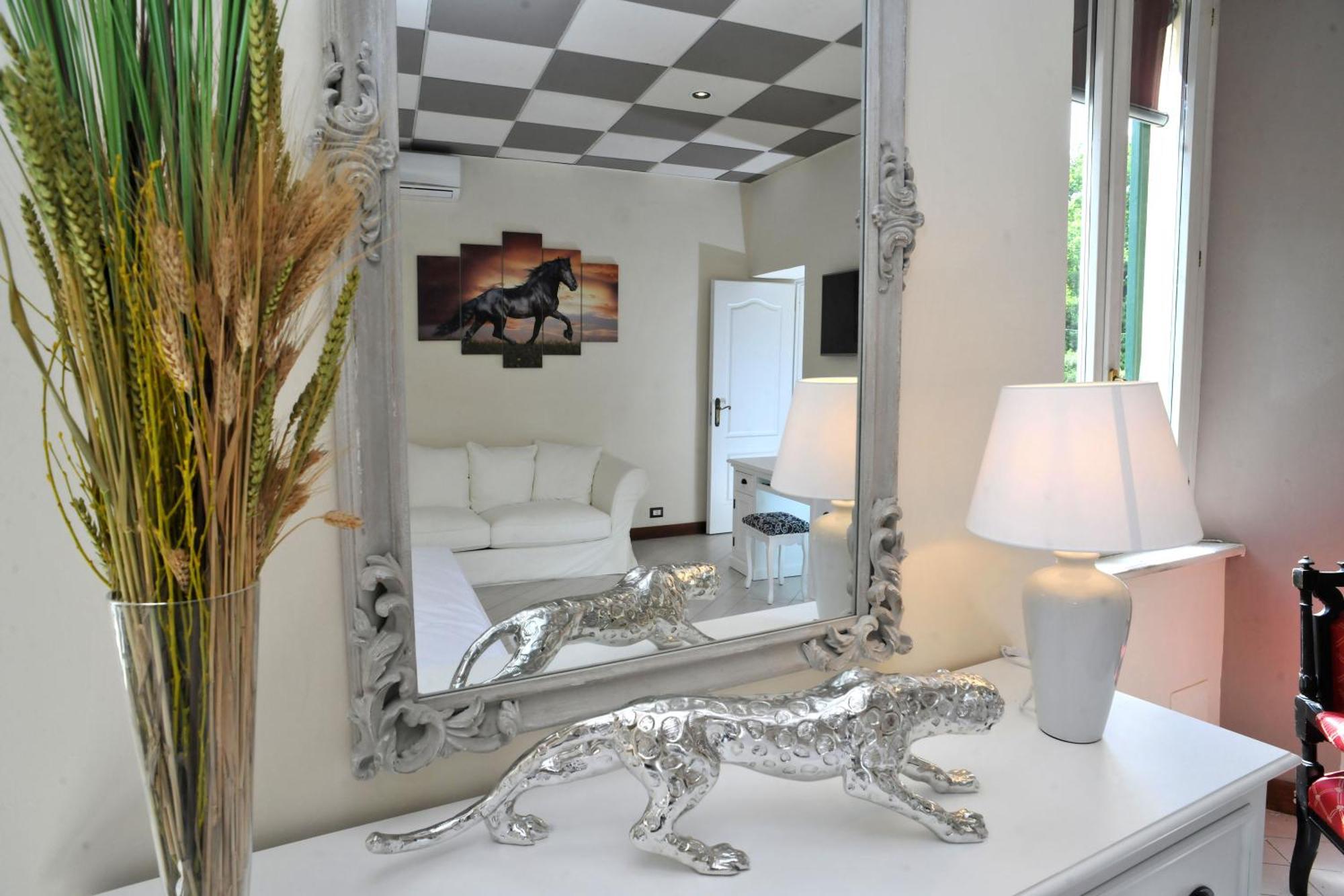 Trattoria Laghee Con Bed & Breakfast *