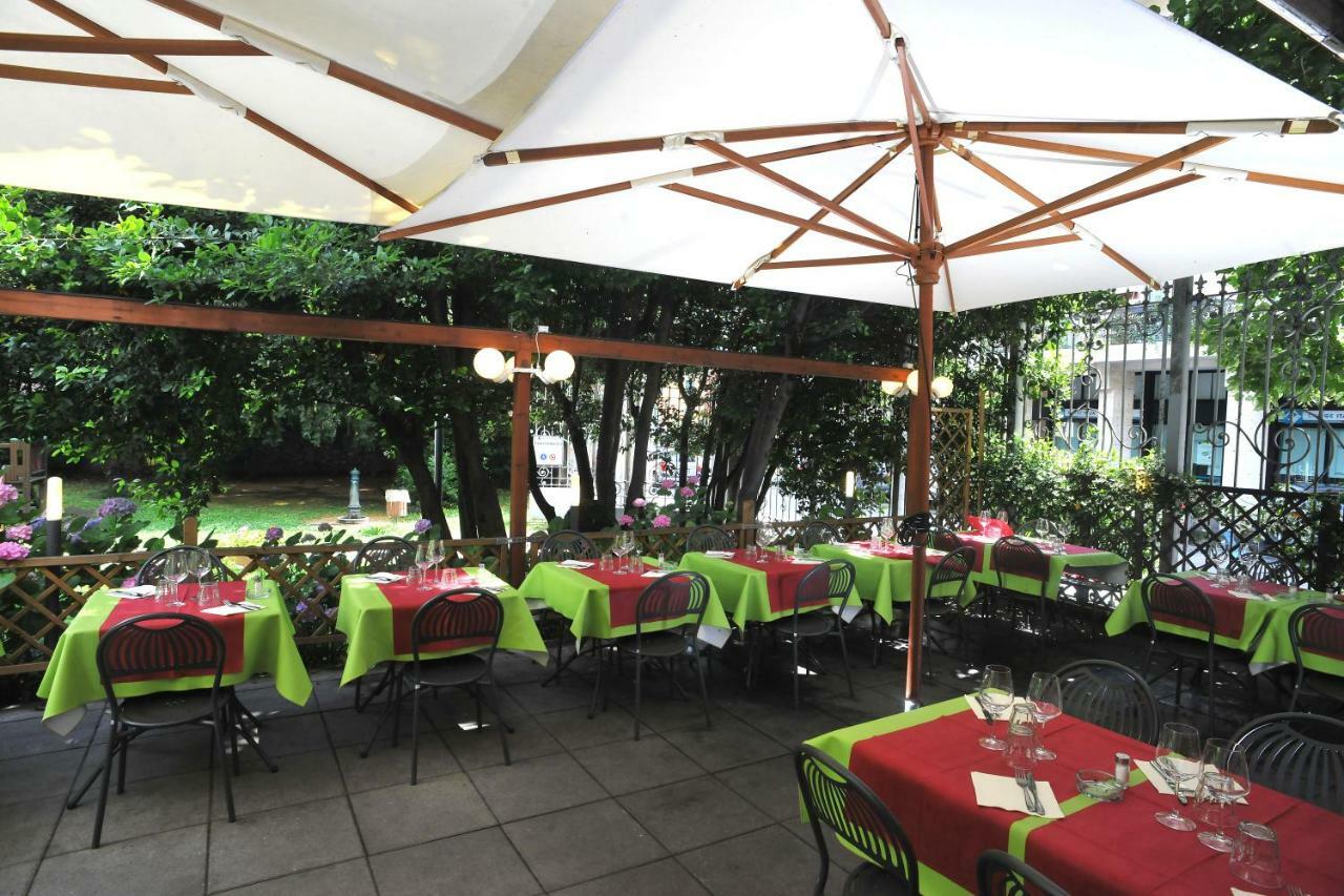 Trattoria Laghee Con