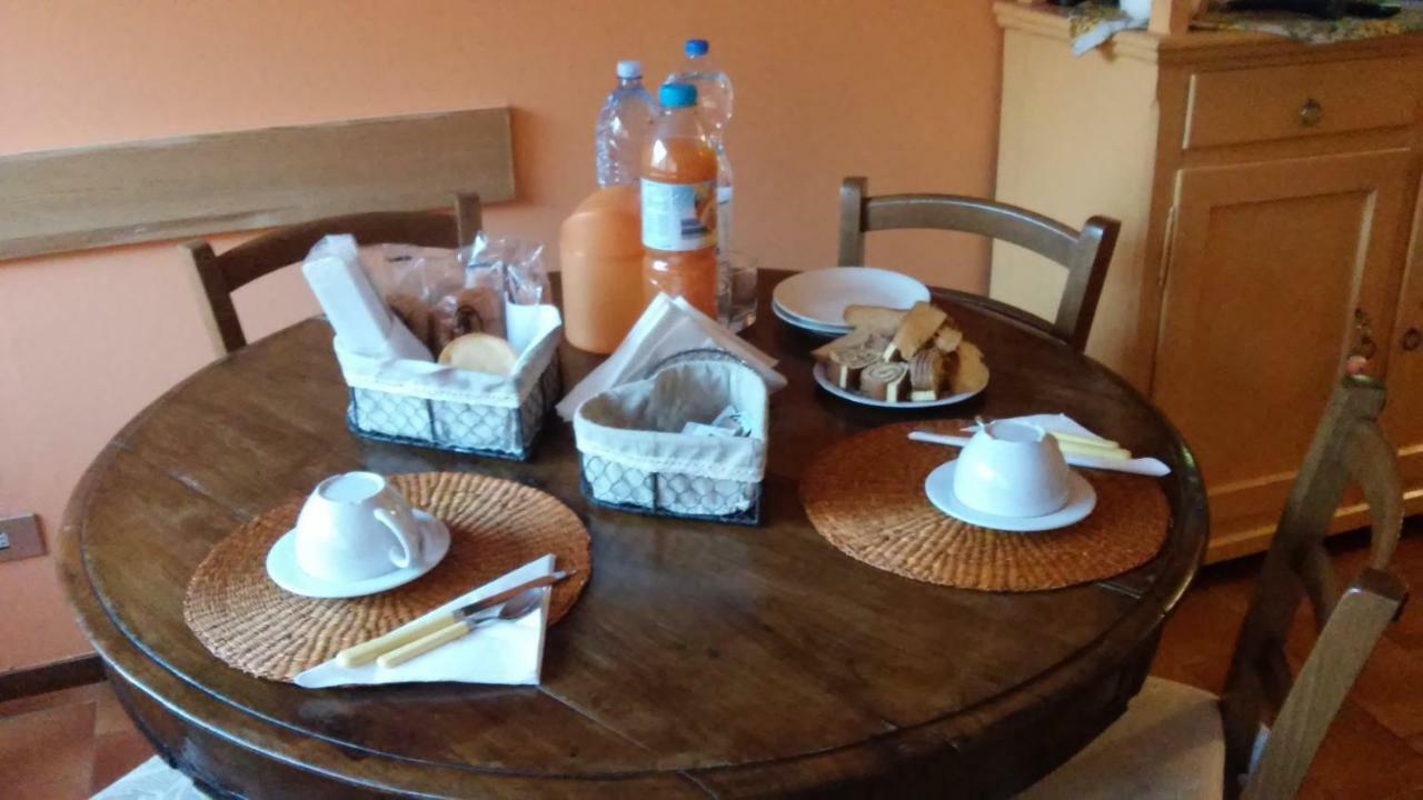 Orange House Varenna