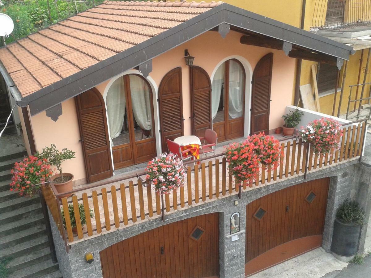 Con Piscina Garzeno