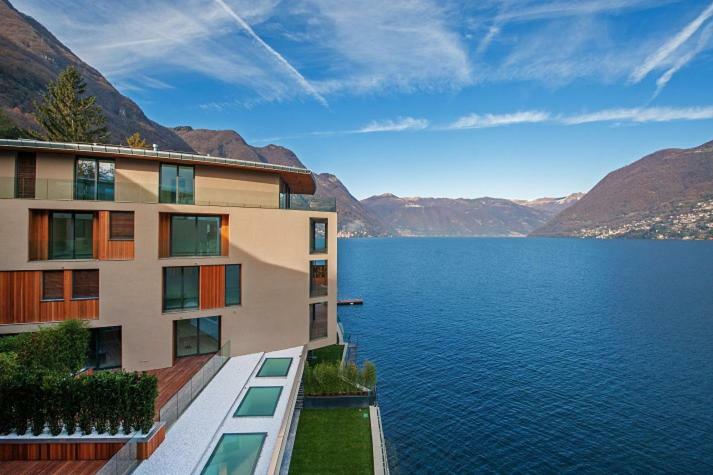 Como Lake Apartment