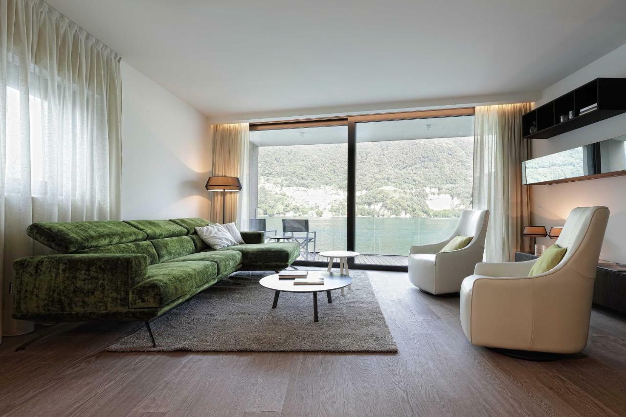 Como Lake Apartment