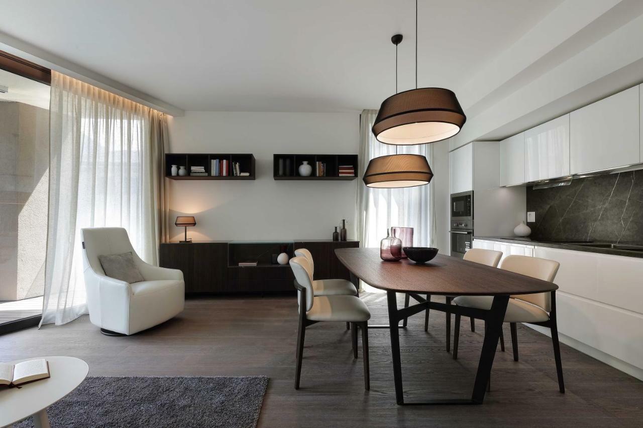 Como Lake Apartment *