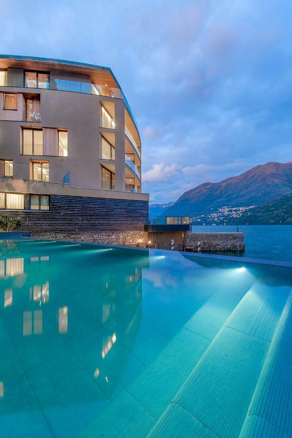 Como Lake Apartment