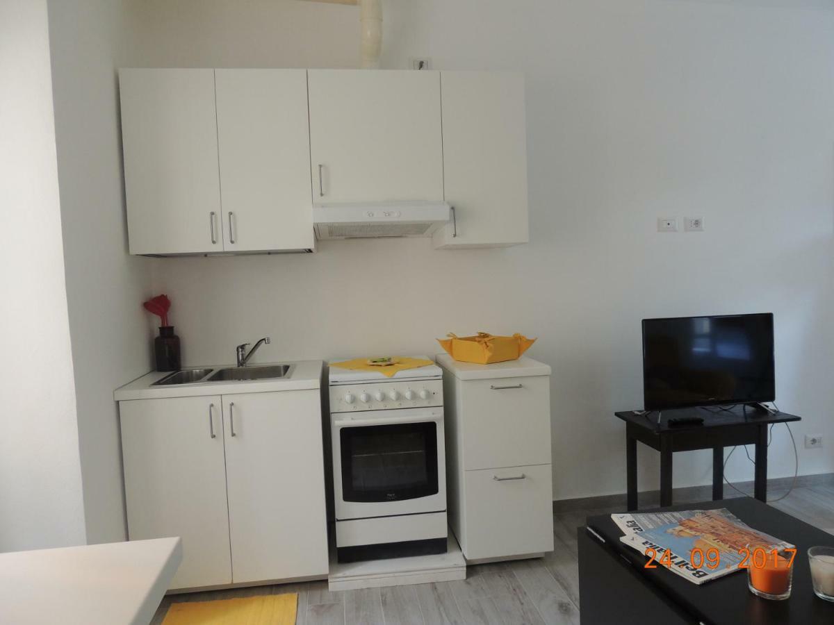 Al Numero 11 Apartment