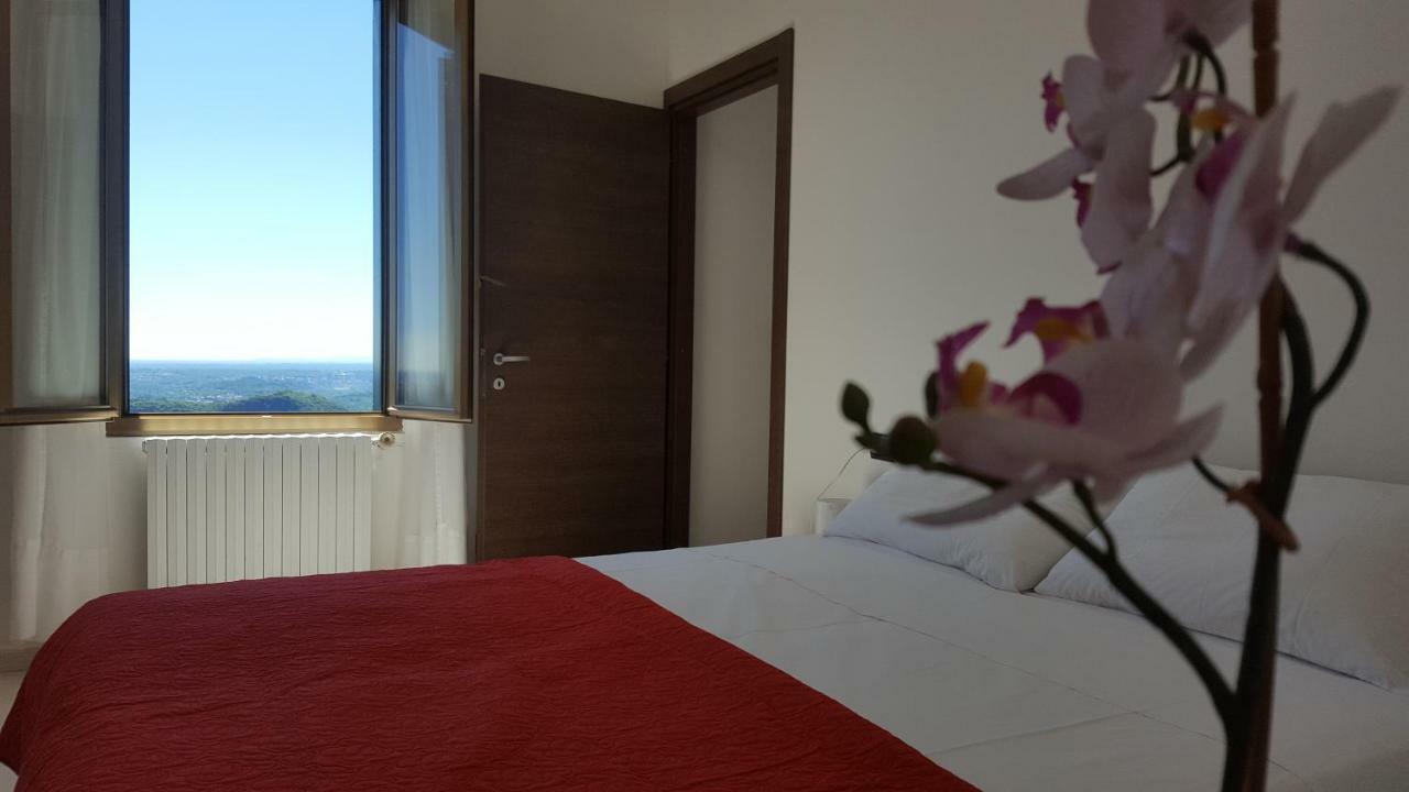 Le Vigne - - * Brunate