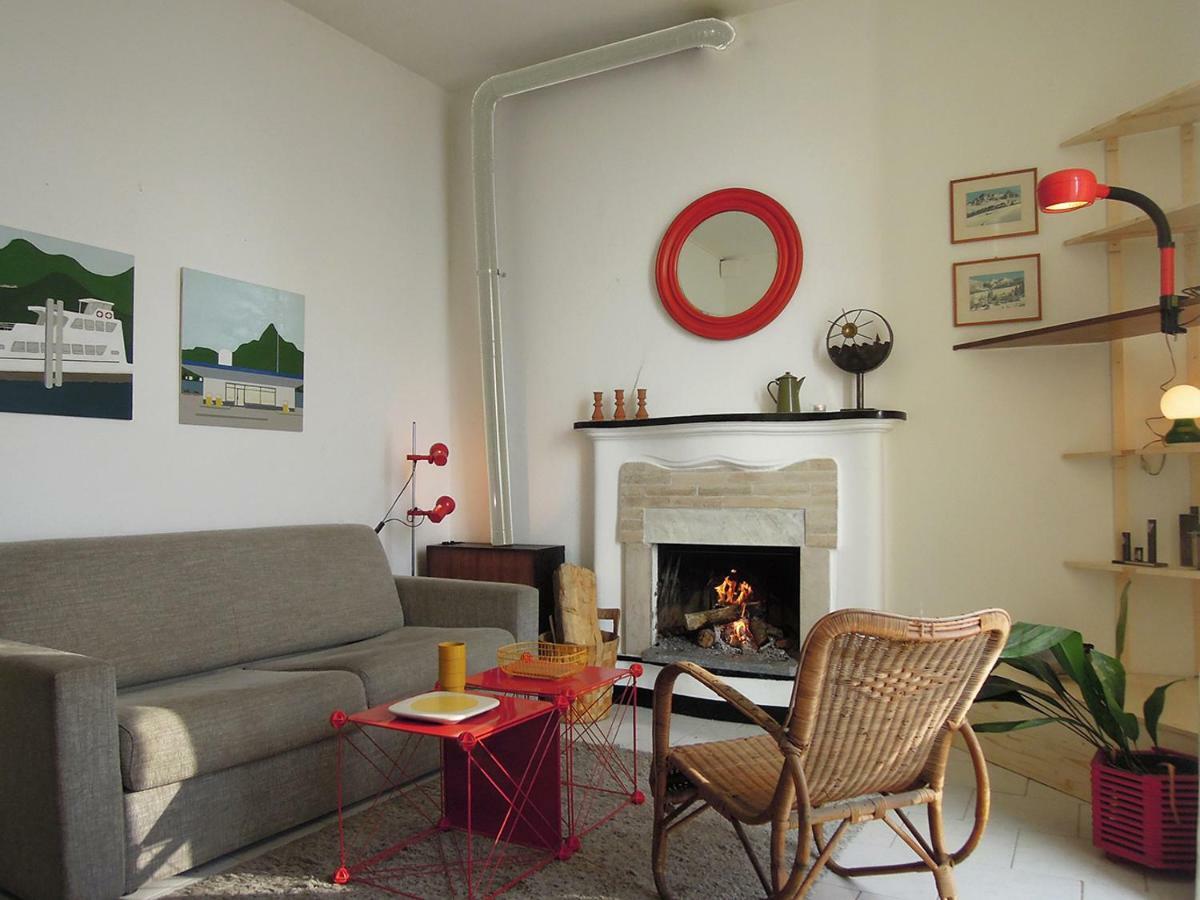 Charming House With Private Dock On Argegno