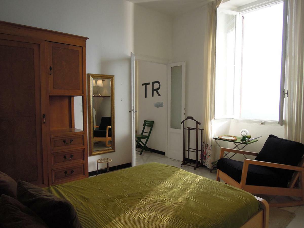 Apartment Charming House With Private Dock On *