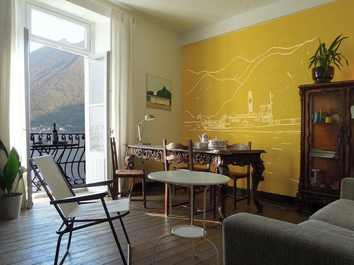 Charming House With Private Dock On Apartment