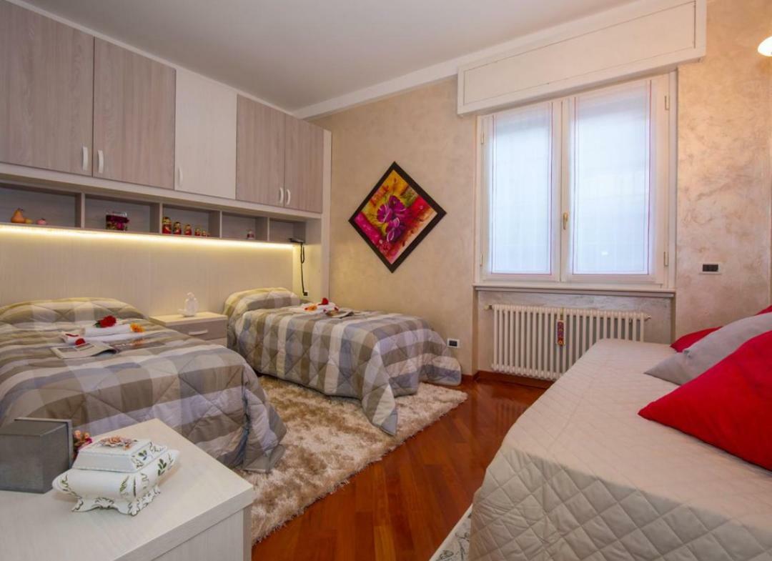 Lo Specchio Sul - The House Of Travelers Apartment
