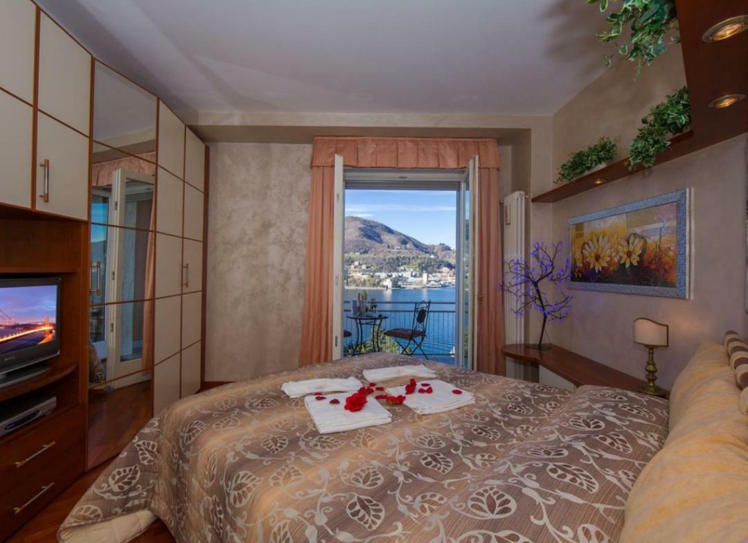 Lo Specchio Sul - The House Of Travelers Apartment *