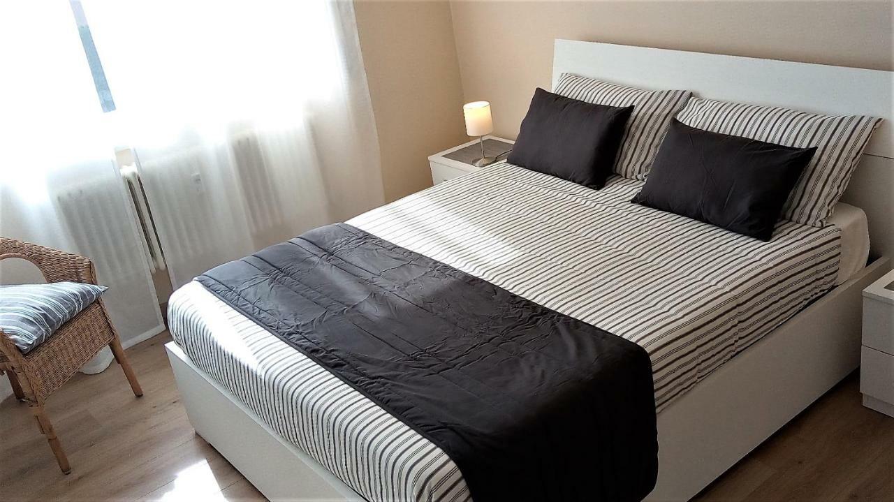 Lovely, Charming And Quiet In The Centre Air Conditioned And Free Private Garage Appartamento *