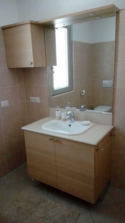 Laurus Ivan Apartment