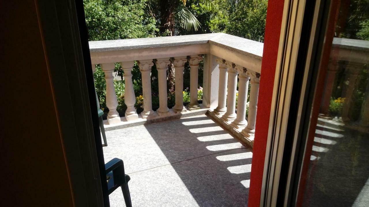 Appartamento Laurus Ivan *