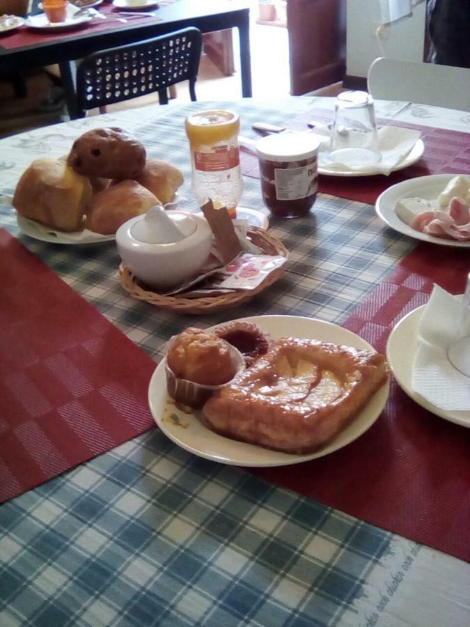 Ai Tre Leoni Bed & Breakfast Lake Como