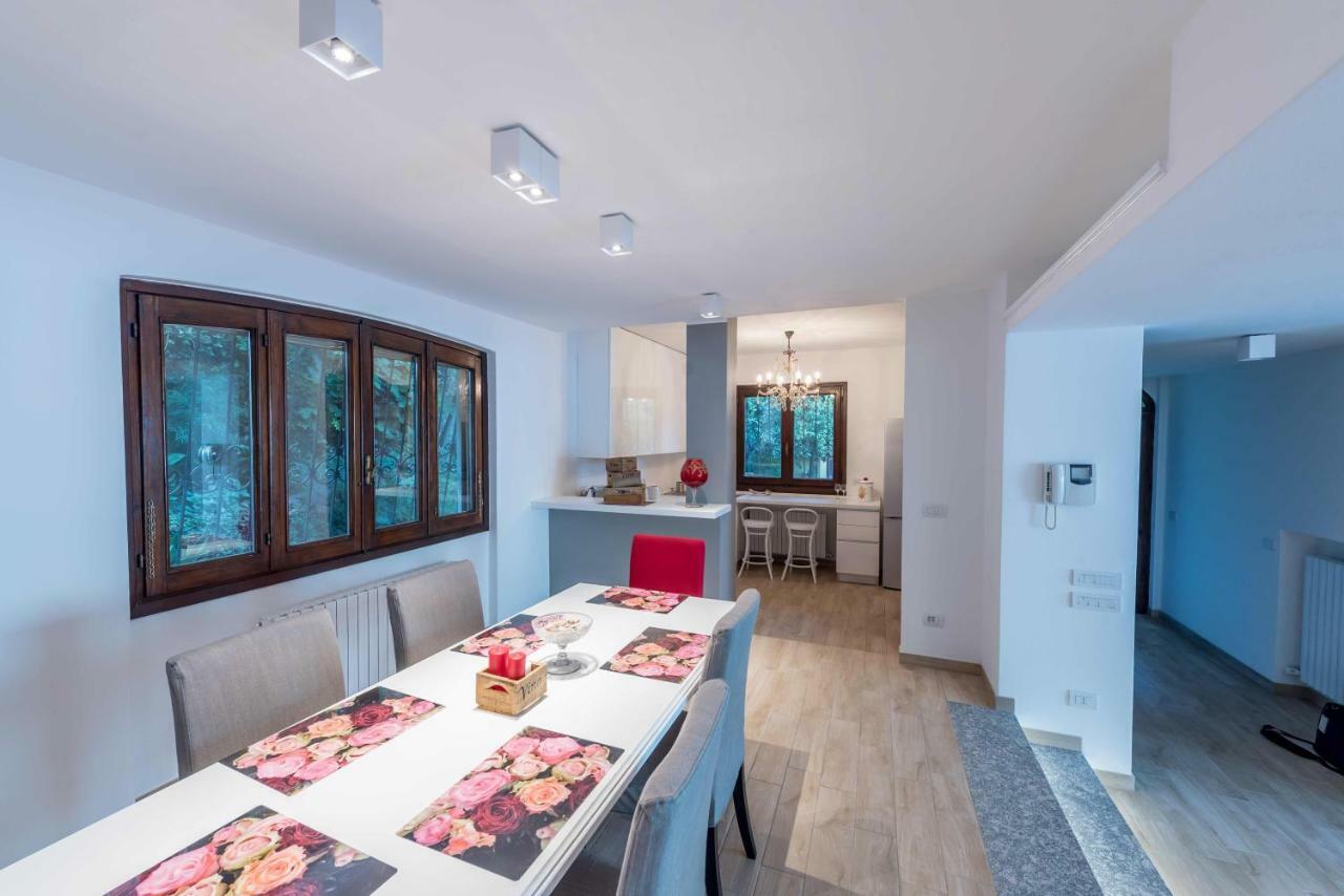 Villa Mina