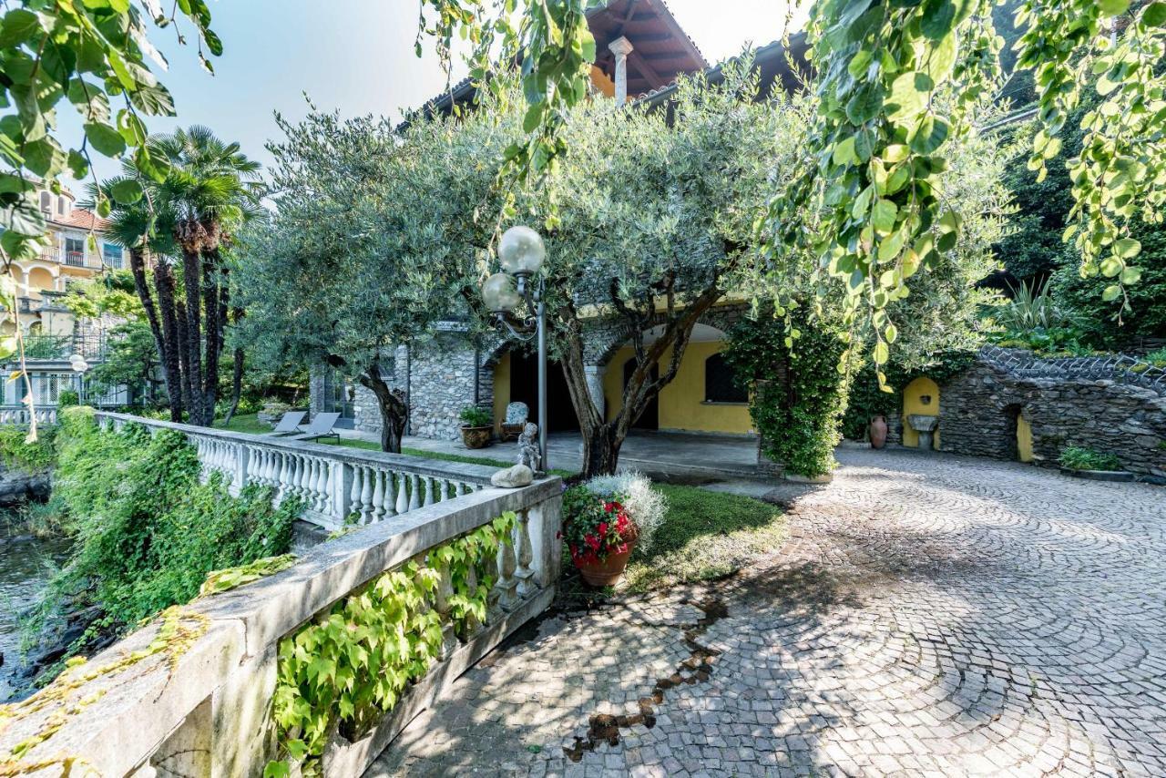 Mina Villa