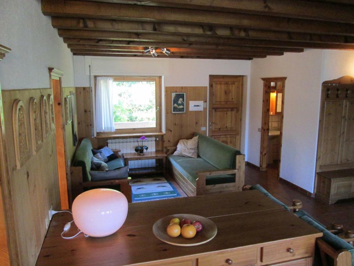 Apartment Carlo Colico