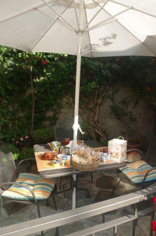 Zia Lina Bed & Breakfast Dongo