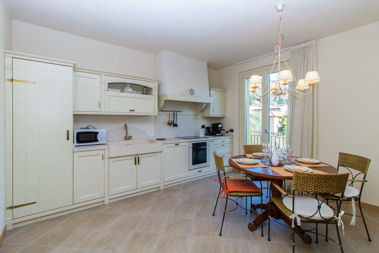 Tulipani 11 Apartment