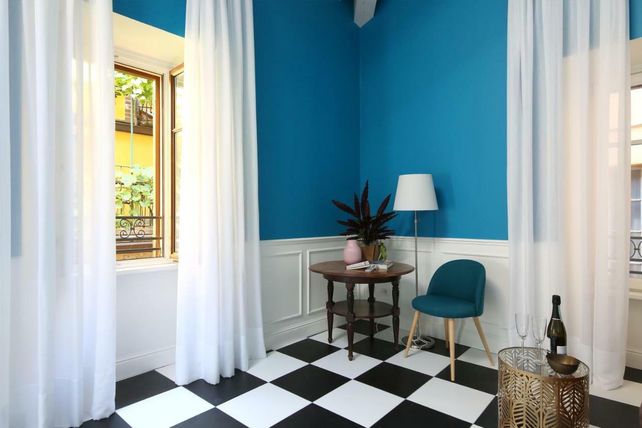 Salita Plinio 1 Apartment