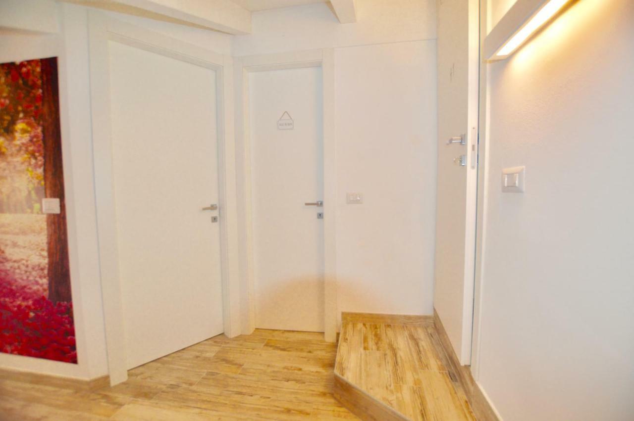 Casa Delle Corti *