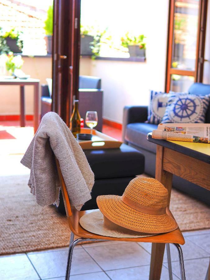 17 Sweet Apartment *