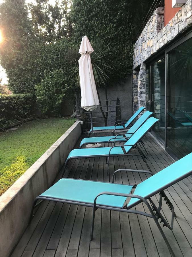 With Private Pool And Garden At Hills Apartment Como