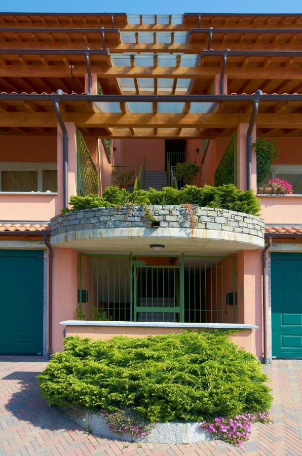 Casa Turchese Con Fantastica Vista Vercana