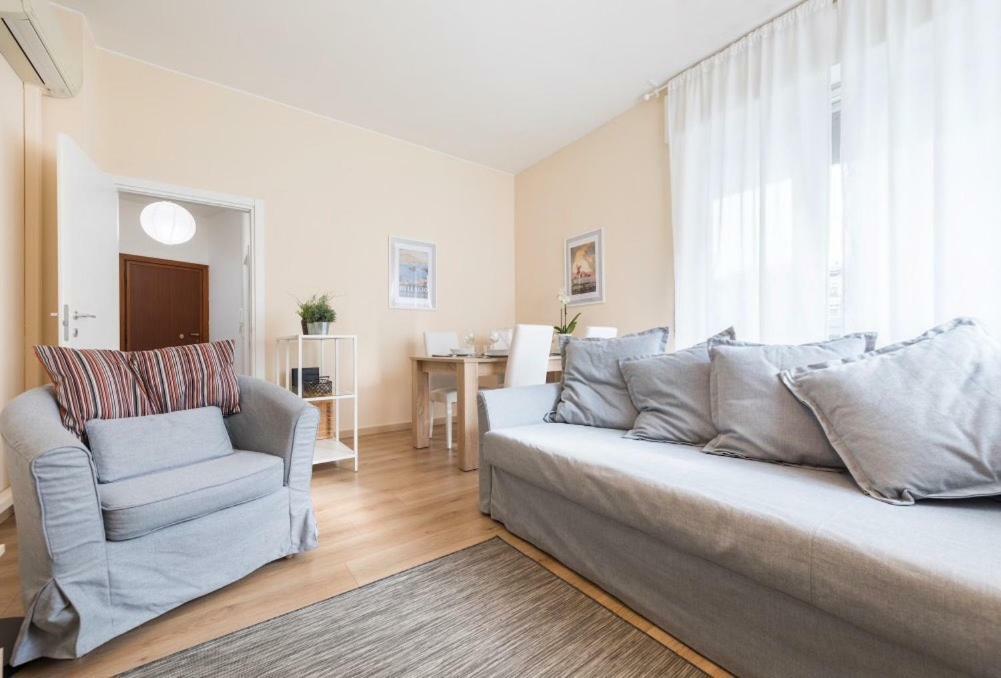 Lovely, Charming And Quiet In The Centre Air Conditioned And Free Private Garage