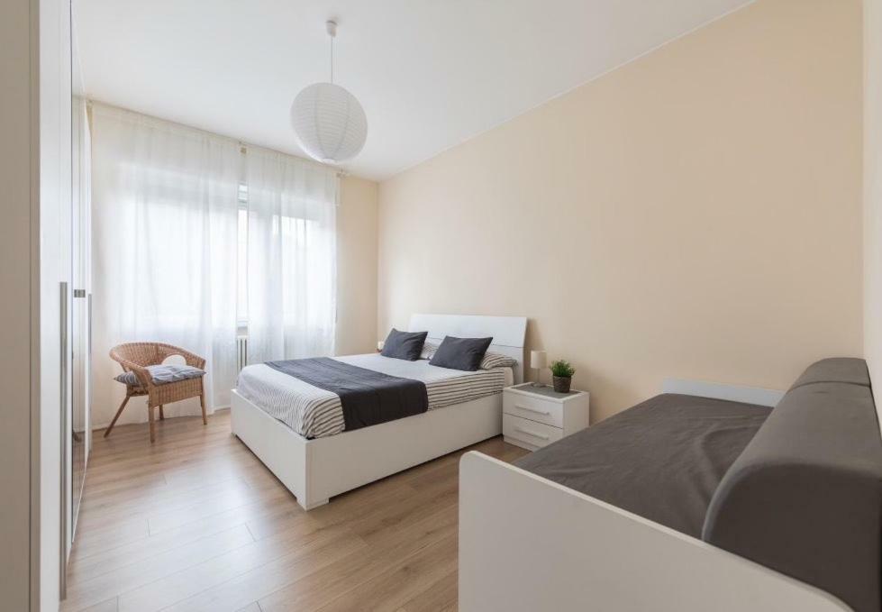 Lovely, Charming And Quiet In The Centre Air Conditioned And Free Private Garage Côme