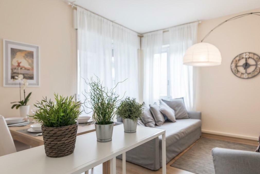 Lovely, Charming And Quiet In The Centre Air Conditioned And Free Private Garage Côme
