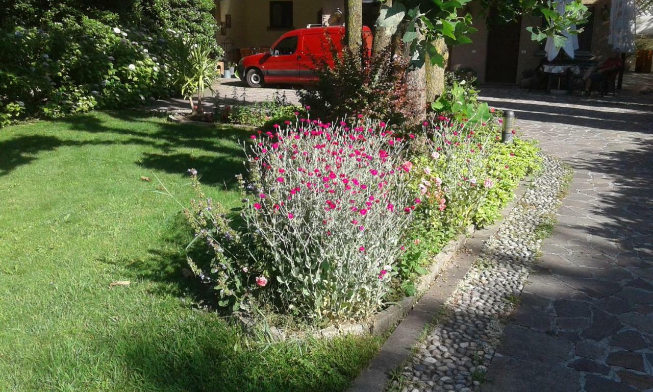 Shabby House Donatella Apartment Carenno