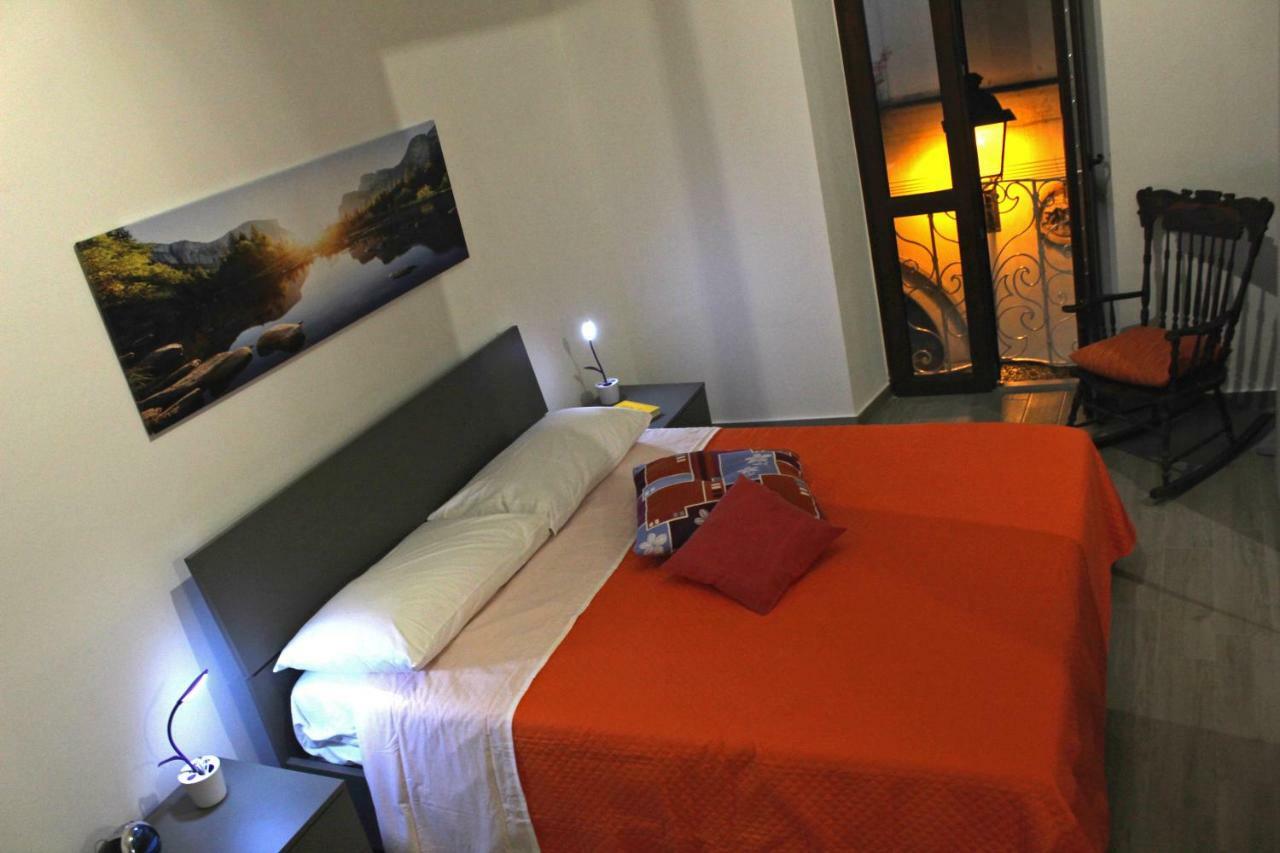 Daniel House * Bellano