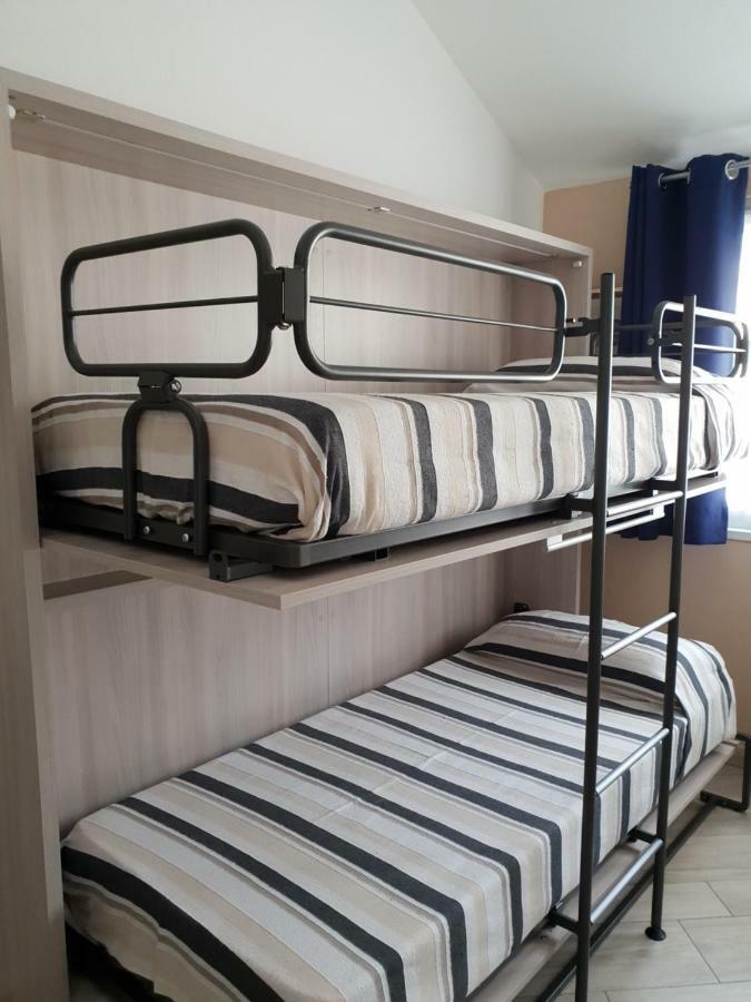Apartment Karina House -
