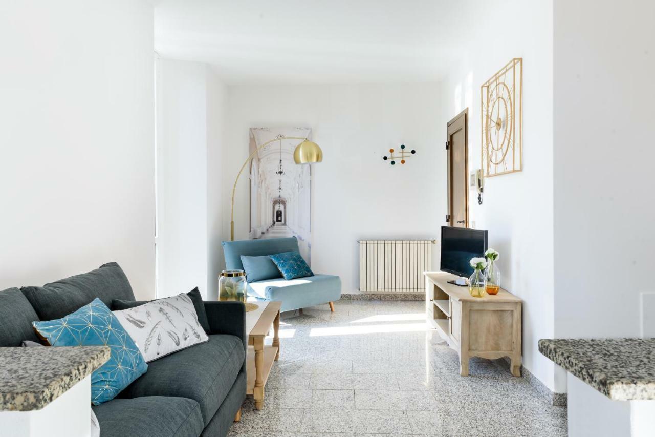 Apartment Lora Apartment, Free Private Parking *