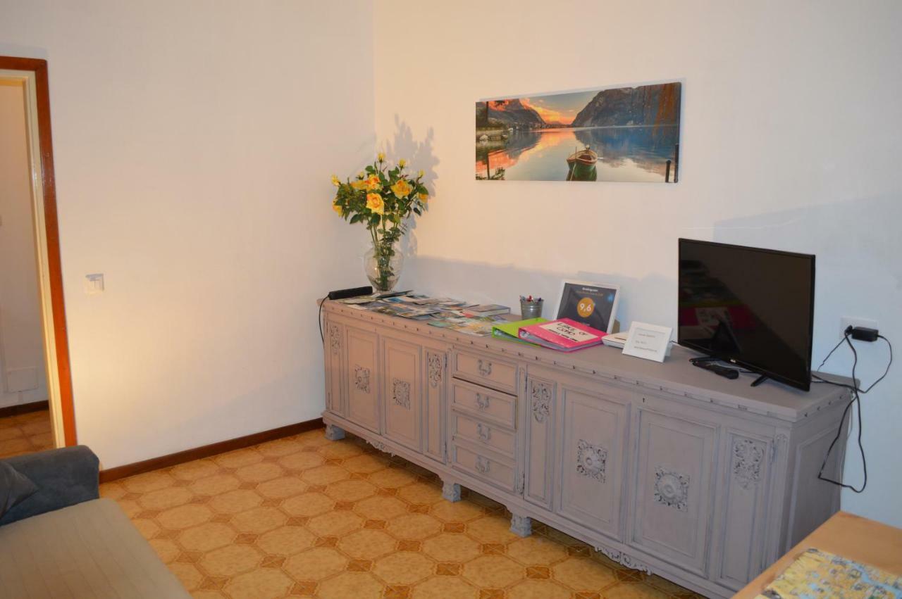 Betty's House Apartment Mandello del Lario