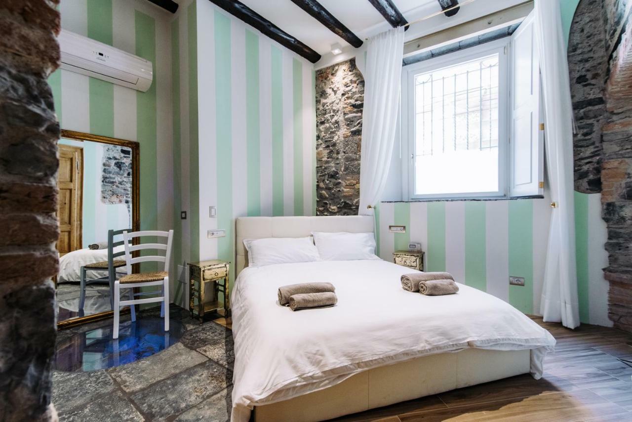 Antica Roma - The House Of Travelers