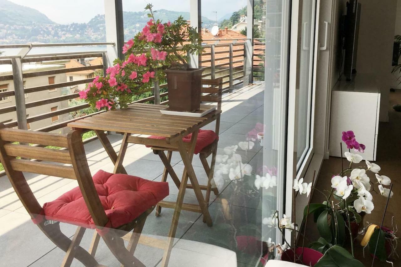 Luxury Lake View & *