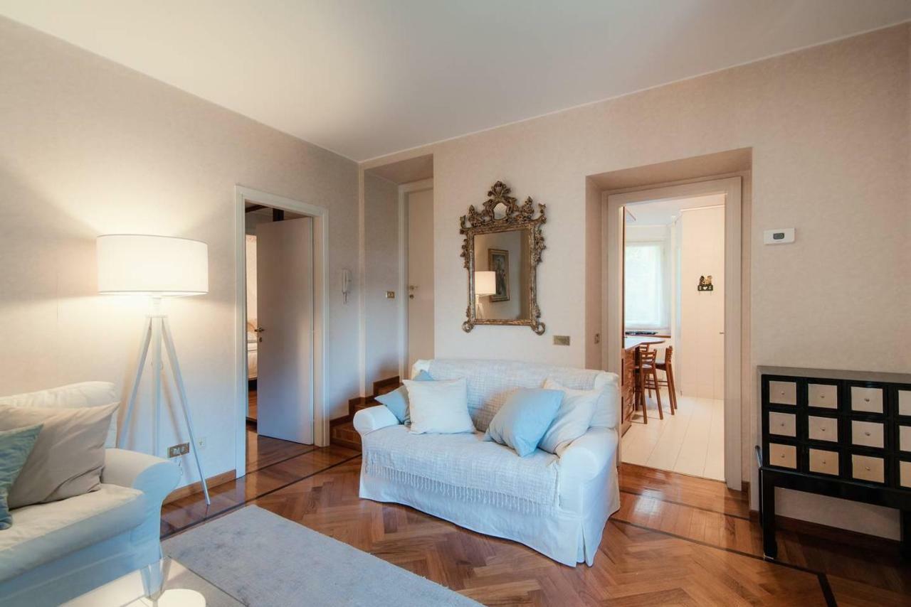 Apartment Loft Taverna - By House Of Travelers - Torno
