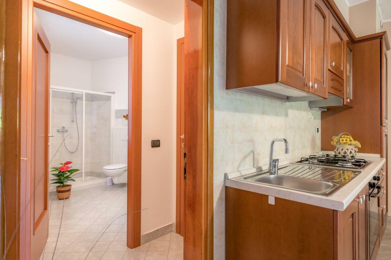 Apartment Casa Dei Platani Wi-fi Parking Free San Siro (Lombardy)