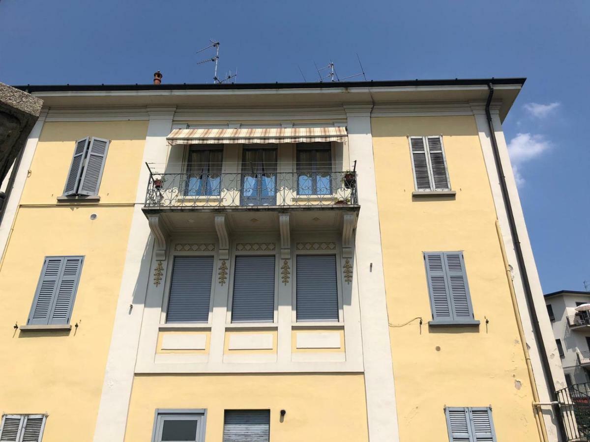 Sparkling Art Apartment Como
