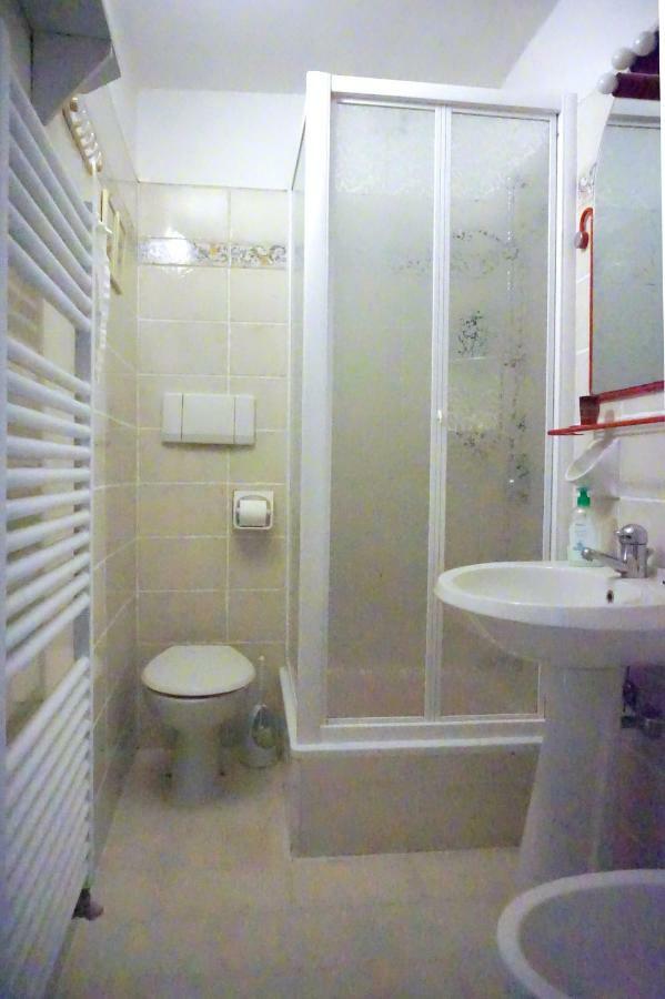 La Dimora Del Viandante - Apartment Mandello del Lario