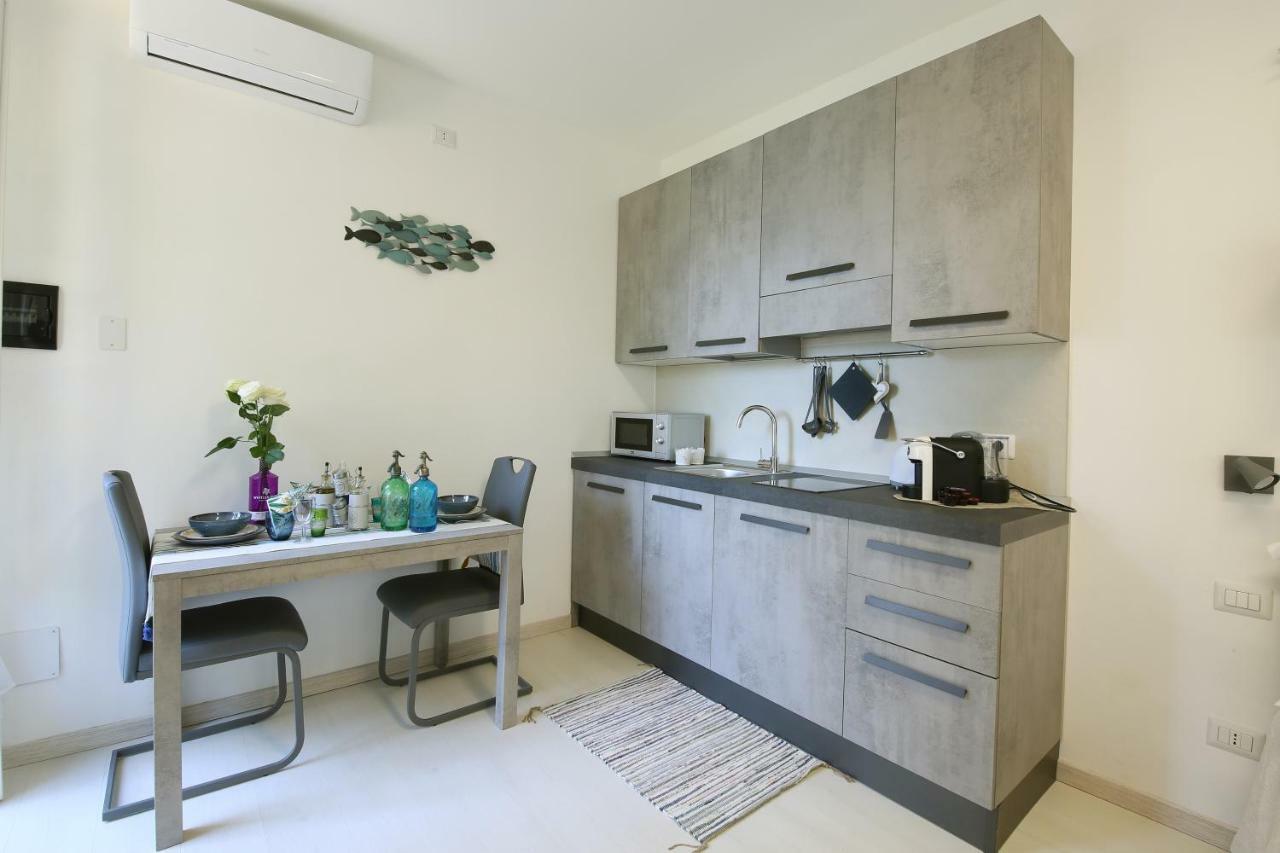 A Private And Parking Apartment *