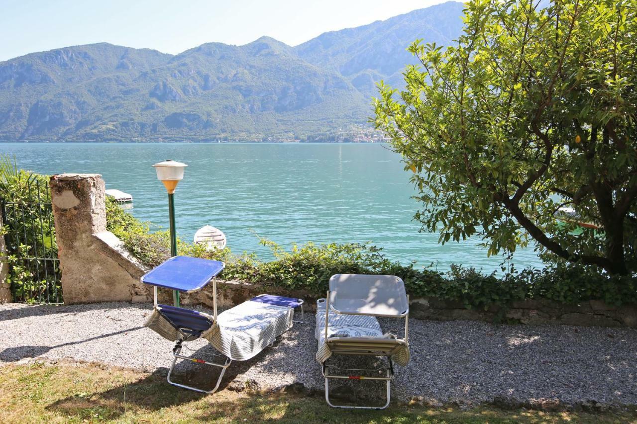 A Private And Parking Apartment Oliveto Lario