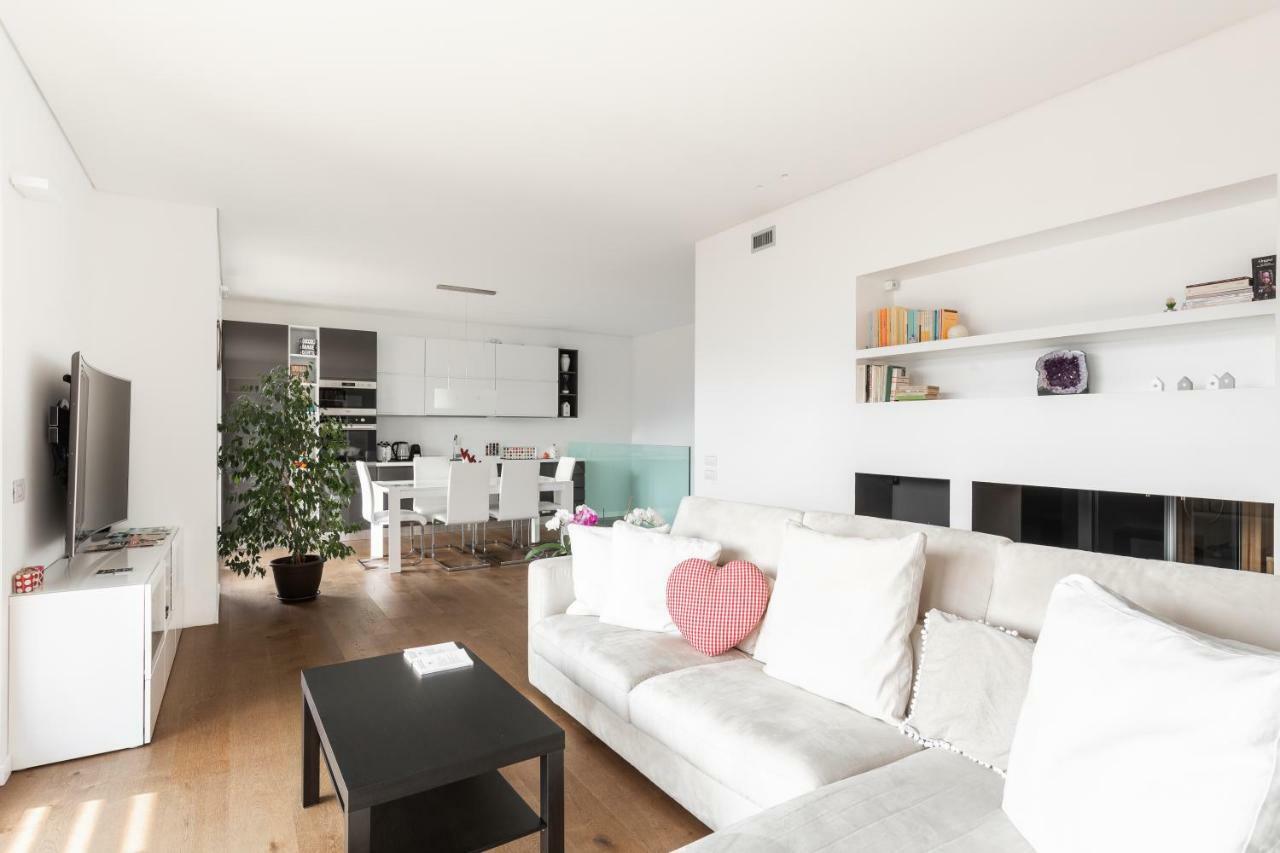 Apartment Luxury Lake View &
