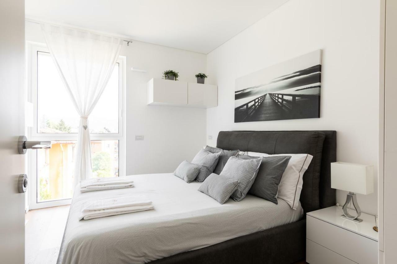 Apartment Luxury Lake View &