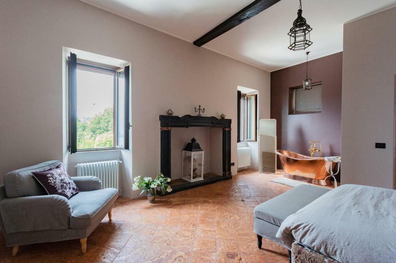 Villa Castravalva By Rent All Como