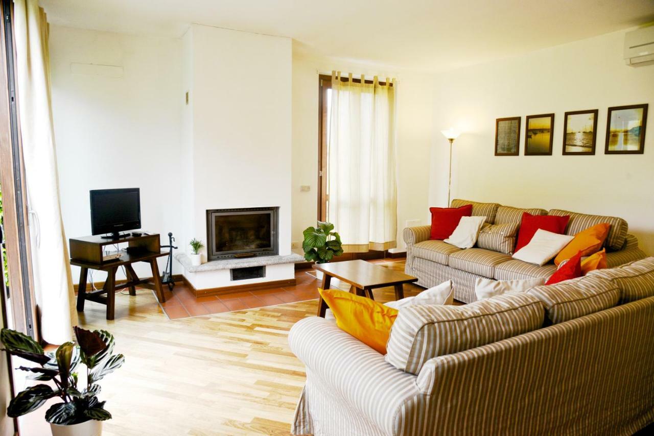 Casa Lory With Private Garden Apartment *