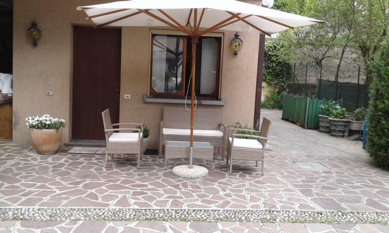 Shabby House Donatella * Carenno
